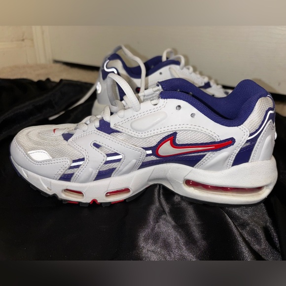 SOLD - Nike Air Max 96 ll Women’s Sneakers - White, Red, & Indigo - Size 7 - Picture 10 of 11